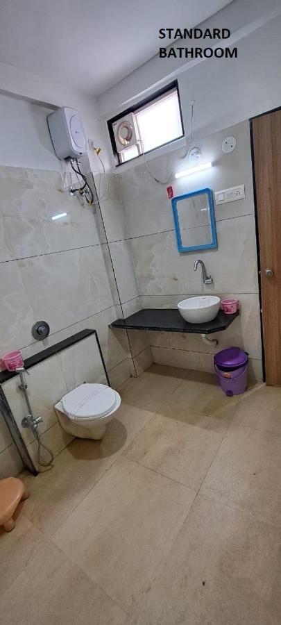 Hotel Aaditya Palace Bhusāwal Dış mekan fotoğraf